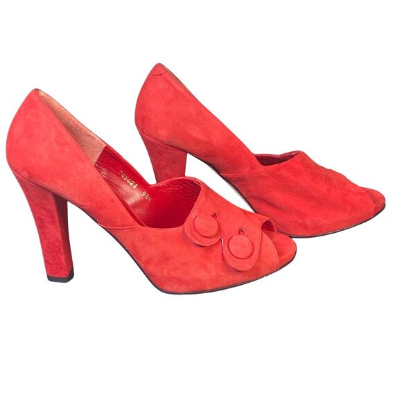 Costa Blanca Size 9.5M Red Suede Peep Toe Button Pumps Women's Heels Vintage - Picture 1 of 8